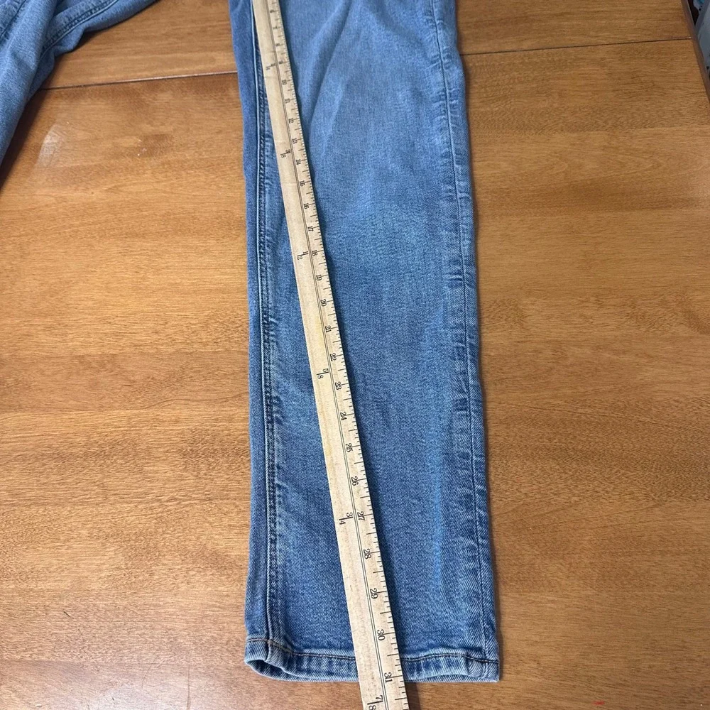 American Eagle Outfitters 90s straight